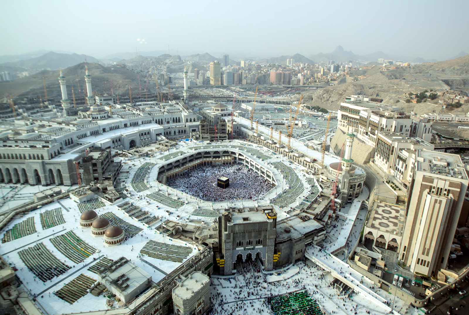 Mecca to Medina Distance Recreated as Walkable Heritage Trail