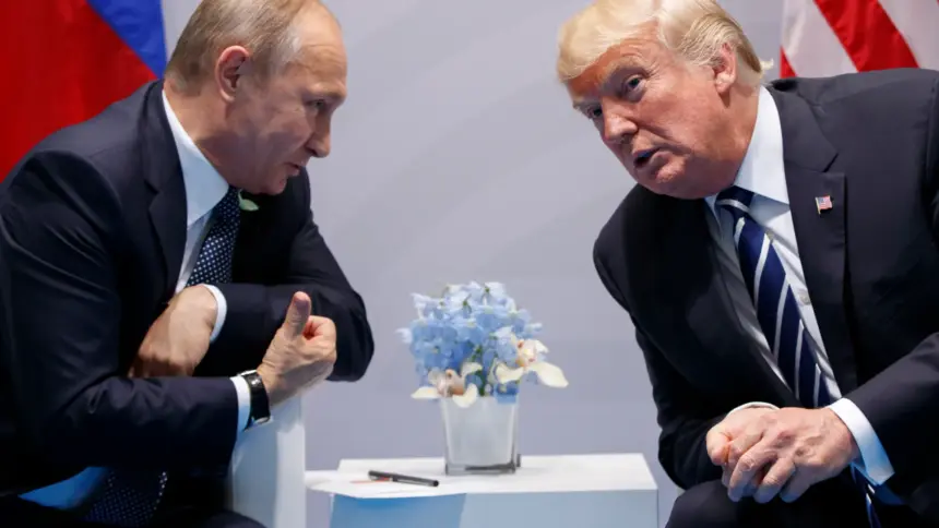 Trump threatens Russia