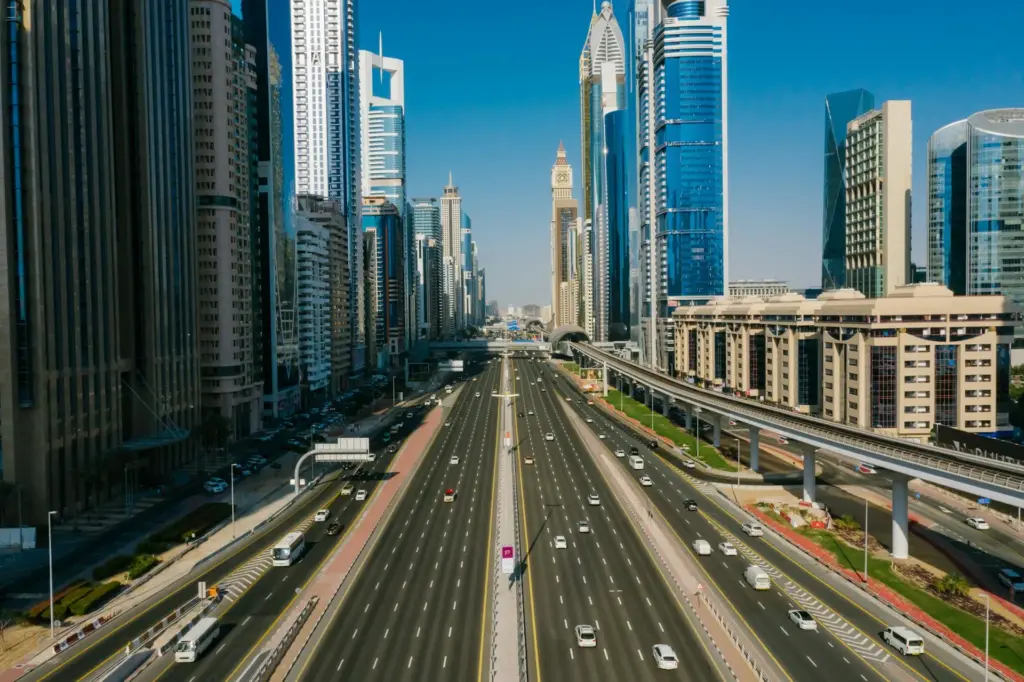 Upgraded Emirates Road improving daily Sharjah to Dubai travel