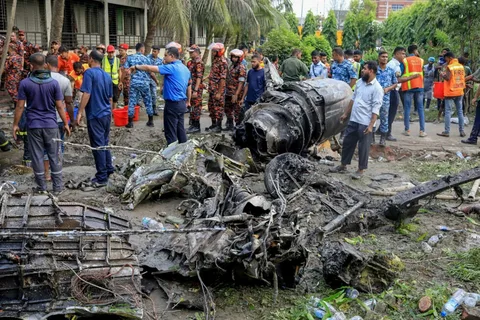 Bangladesh air force plane crashed