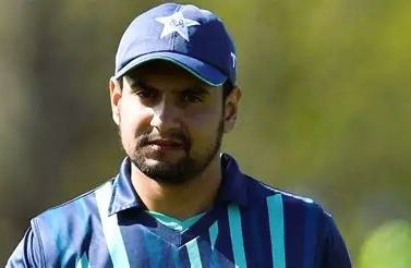 Famous Pakistani cricketer