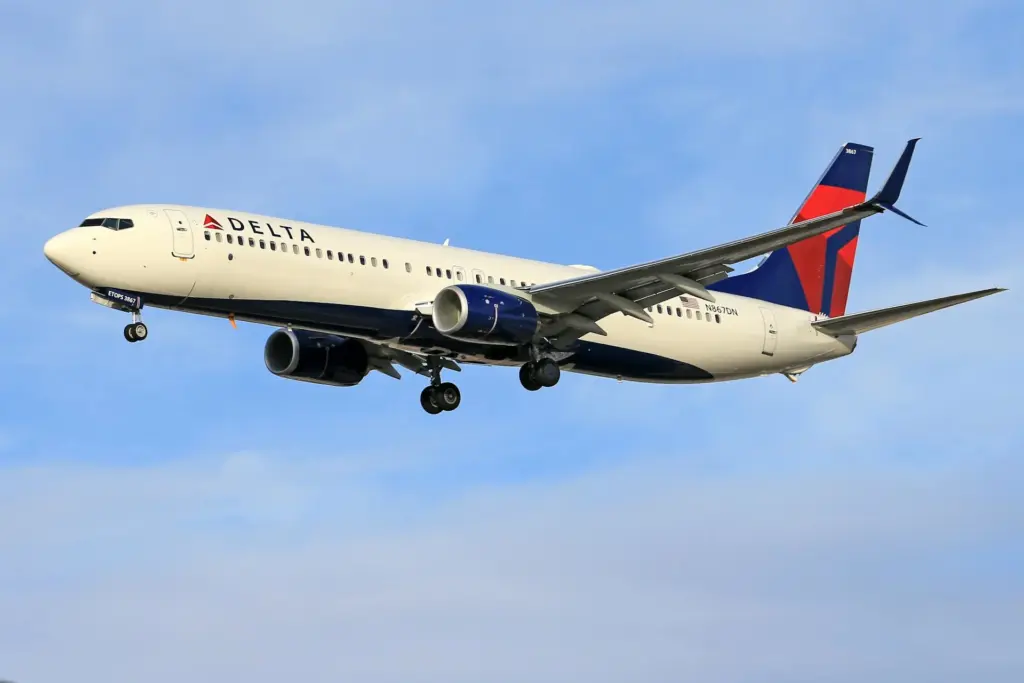 Delta flight turbulence injures 25 passengers during flight to Amsterdam