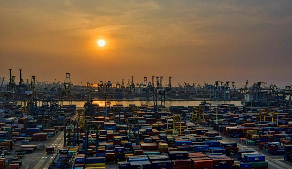 EU US trade war continues as new tariff deal faces criticism and unresolved trade issues